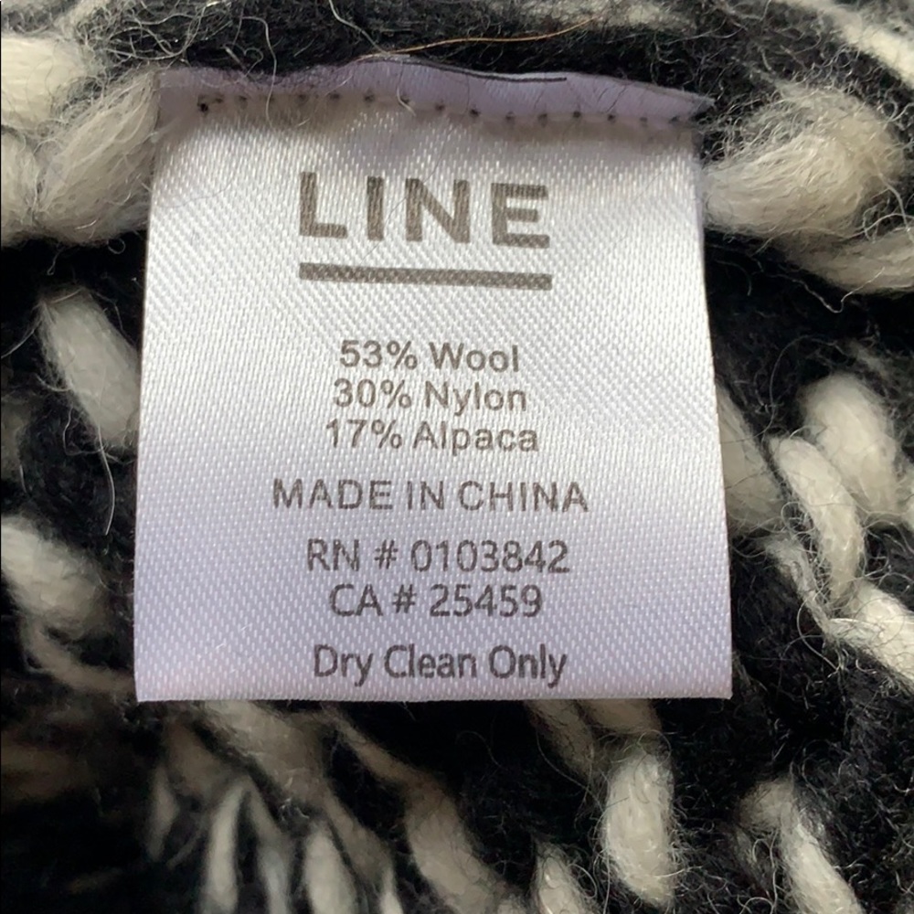 NWOT Line chunky knit sweater - Picture 6 of 6
